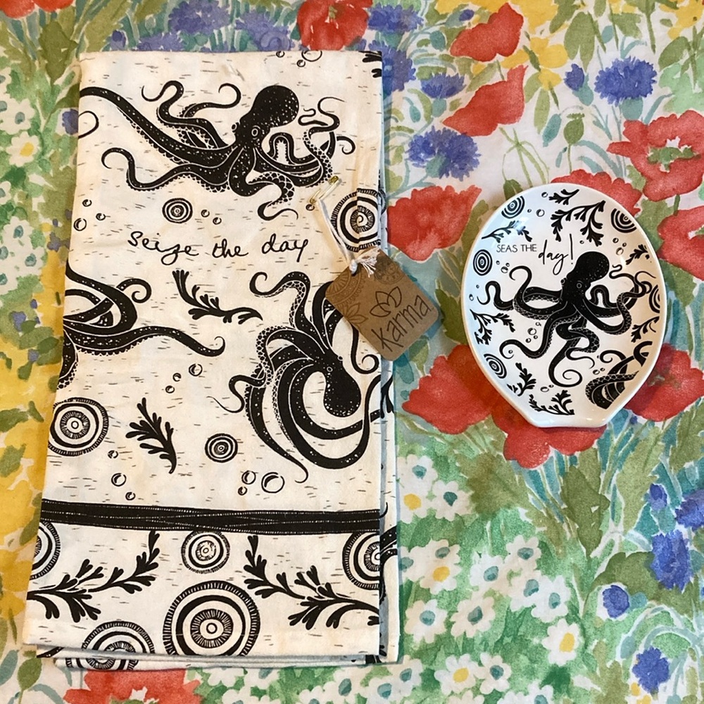 NWT Karma Octopus Tea Towel & Spoon Rest